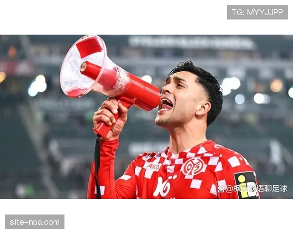 从三连败到两连胜,美因茨换帅后的战术与士气转变 从三连败到两连胜,美因茨换帅后的战术与士气转变